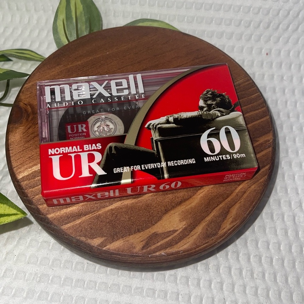 Maxell Normal Bias UR 60 Minute Audio Cassette Tape IEC Type 1 Normal